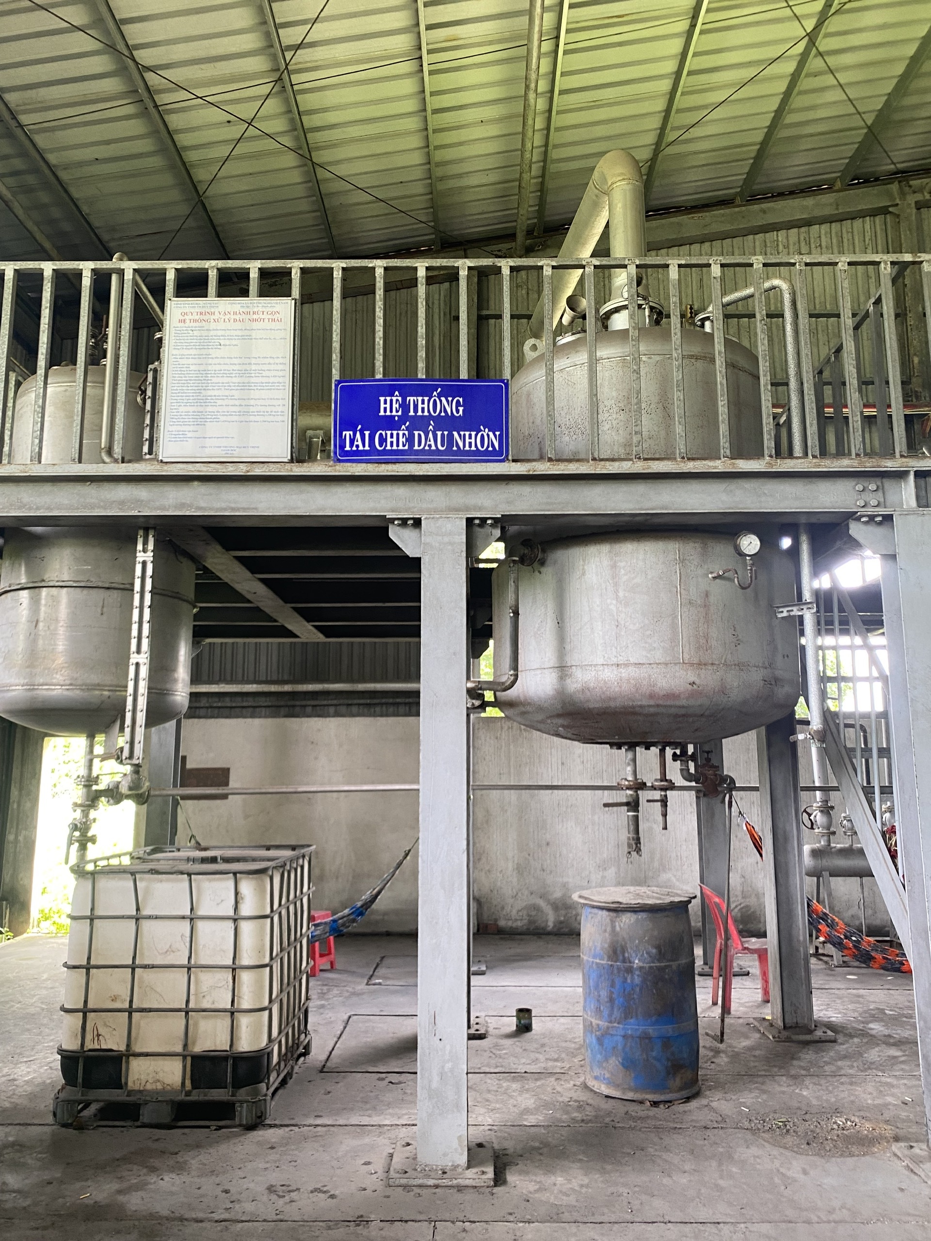 Hệ thống tái chế dầu nhờn