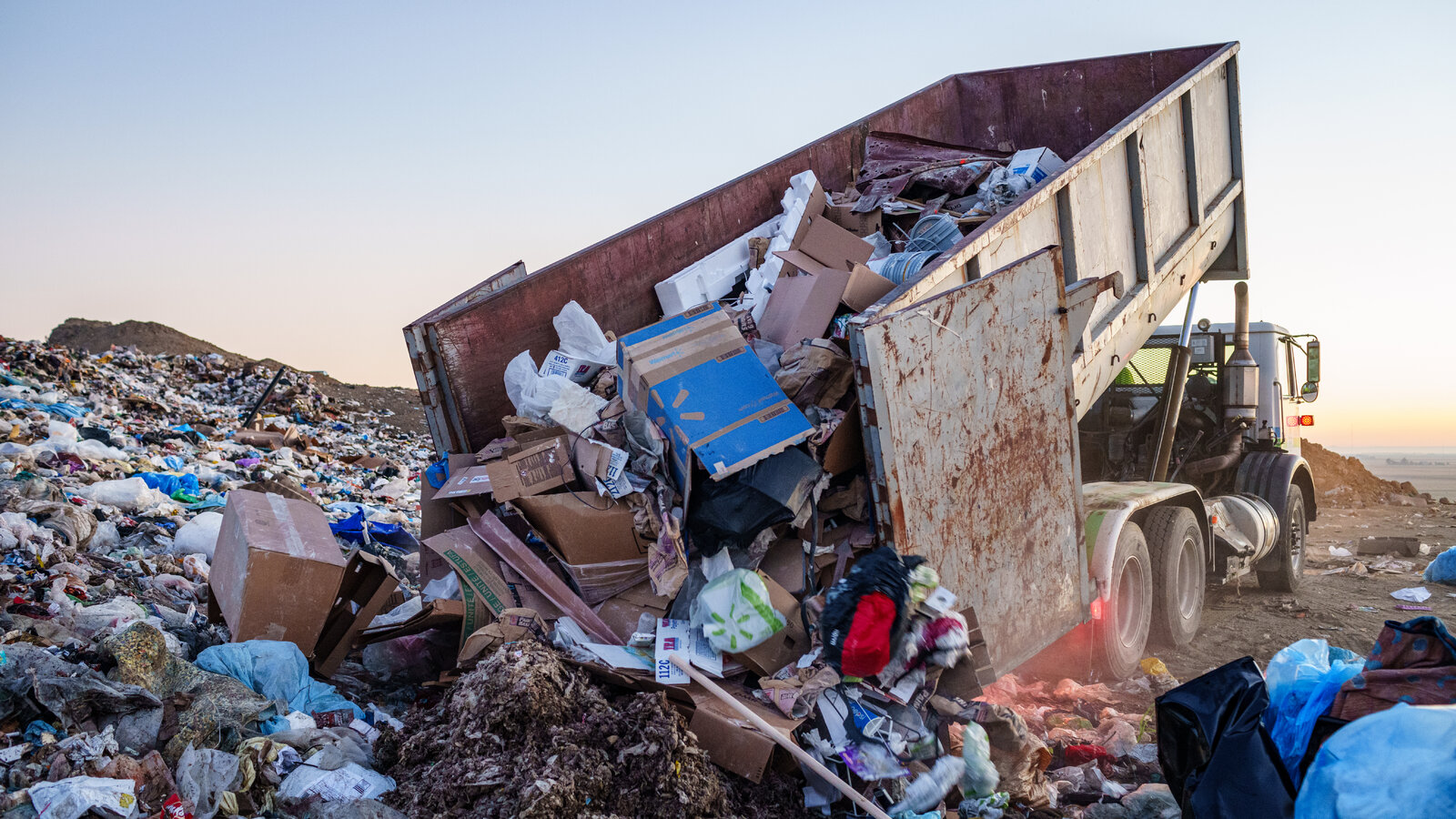 Vận chuyển rác công nghiệp