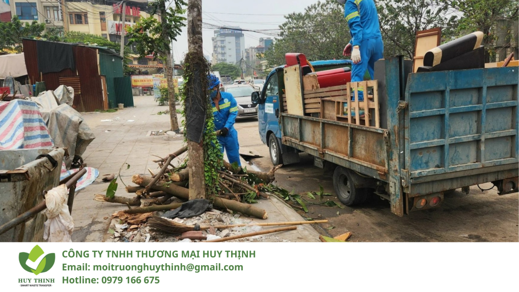 Vận chuyển rác thải cồng kềnh